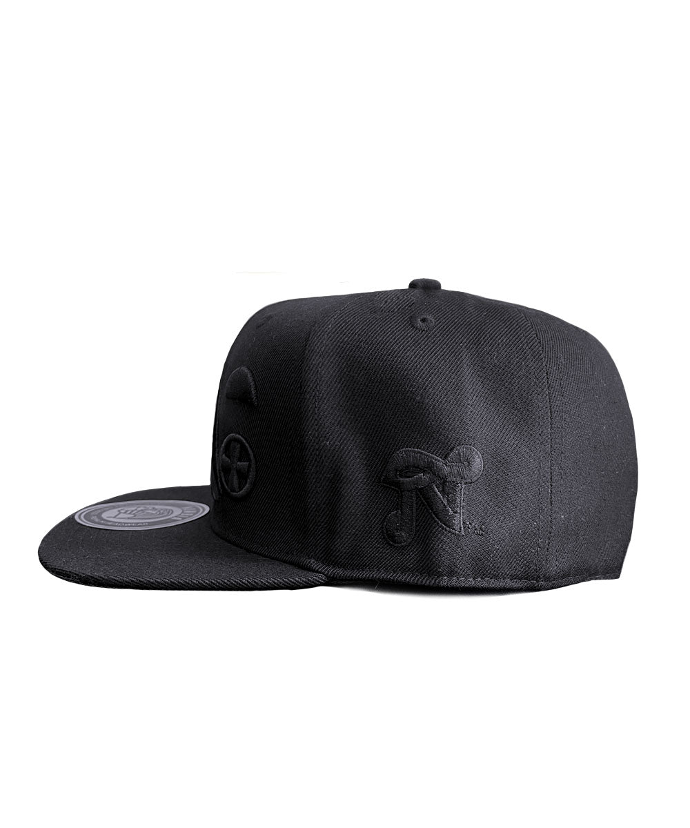 KEMET ALL BLACK SNAPBACK HAT